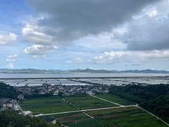 -伍山石窟