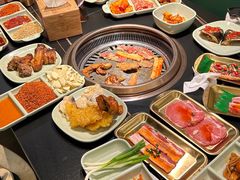 -梨花自助烤肉(西三旗万象汇黑金店)