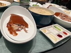 -凤凰园烤鸭店·唐山菜·传承花椒肉(老唐丰路店)