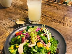 -HIGH FIVE哈福手工汉堡(桂林路店)