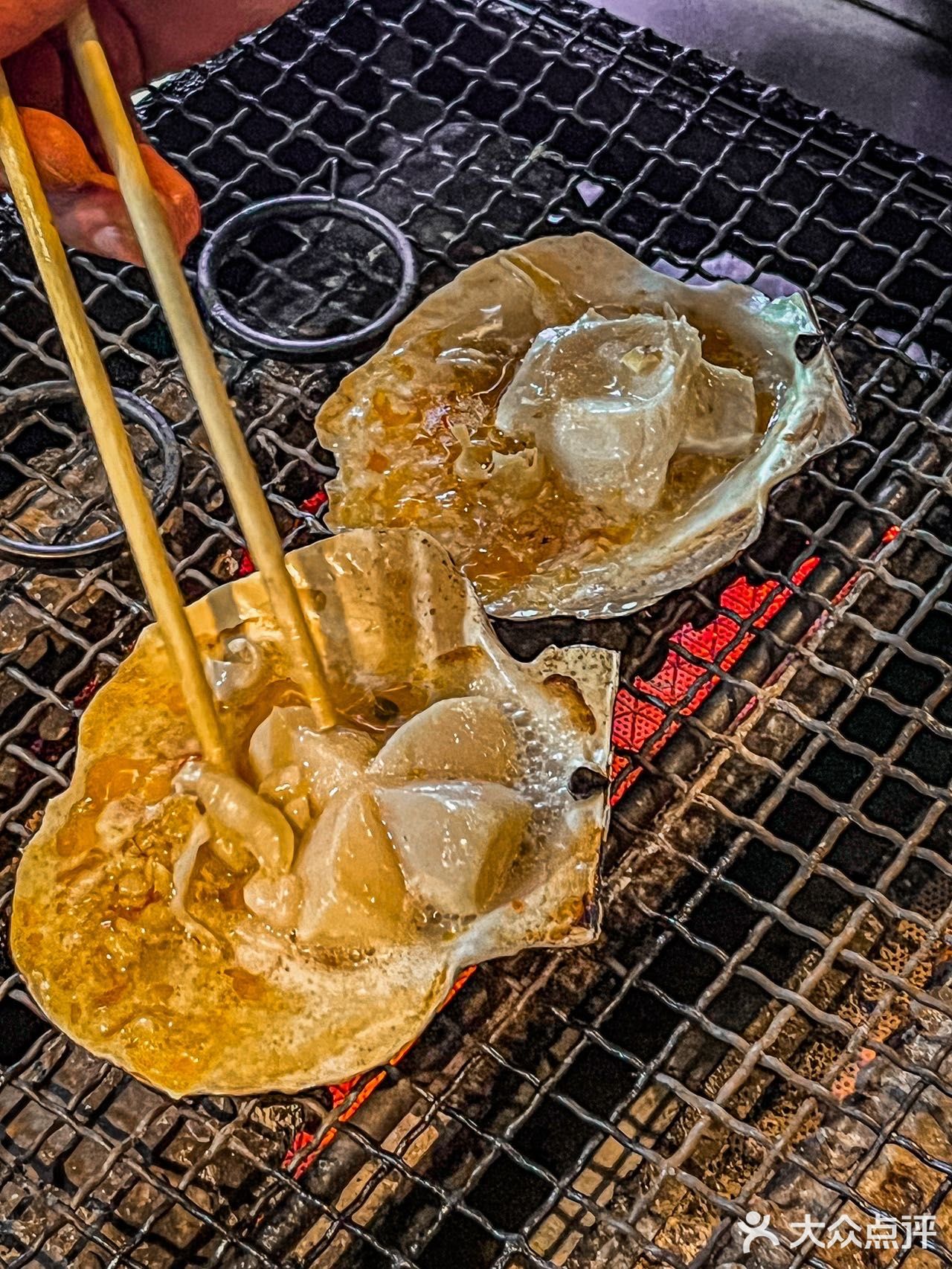 草率了🤔苍蝇馆子的蒜香松叶蟹居然这么好吃！