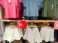 -优衣库(北京万柳华联购物中心店)