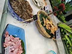 -川骄海鲜自助(王府井奥莱UP TOWN店原世界之花店)