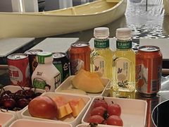 -涨巢·潮玩水疗局