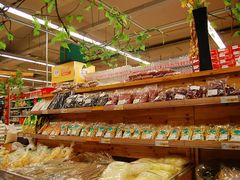 -华润万家(朱雀大街店)