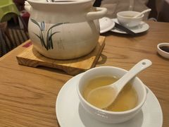 镇店一品老鸡汤-顺风汤馆·广府粤菜(江宸天街店)