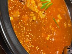 -红顶老汉烧鸡公羊蝎子火锅(学士街店)