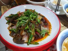 -冯烫烫跷脚牛肉·川菜小馆(武胜西街店)