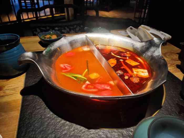 凑凑火锅茶憩(郑州永威木色店)-"你知道凑为什么是三点水吗很久以前