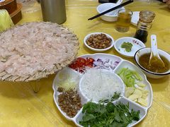 -官塘陈记鱼生·潮汕砂锅粥·牛肉火锅(潮枫路总店)