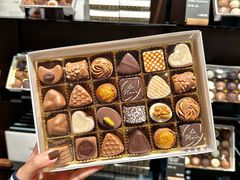 -Laderach 莱德拉(上海环贸iapm店)