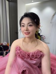 -雪中彩影婚纱摄影·微光艺术中心