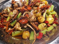 -休记光头香辣蟹干锅店(衣冠庙店)