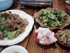 -富正毅三下锅·湘西韵味(天门山索道店)
