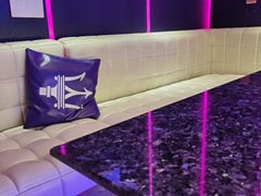 -宝岛甲壳虫KTV(蓝天路店)