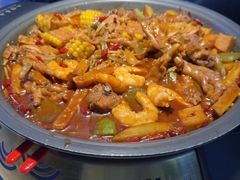 -徐记小怪兽肉蟹煲(中央大街店)