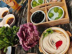 -慢丽江·云南野生菌土鸡锅(付家庄店)