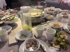 -丽江龙继斑鱼庄(罗宾森购物广场店)