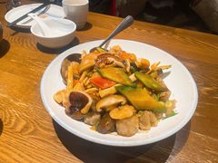 -奕景小馆·地道大连菜(恒隆广场店)