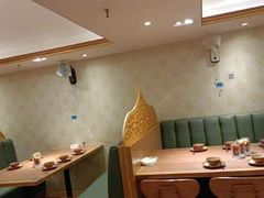 -贯贯吉·清真餐厅(浙江中路店)