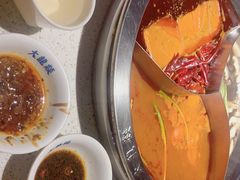 -大龙燚火锅(天钥桥路店)