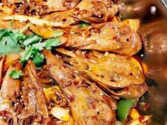 主打的干锅鸭头-安诚居干锅鸭头(八角店)