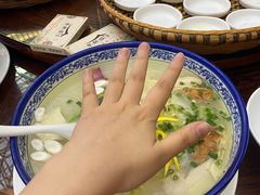 -香麒园·过桥米线·南湖雅宴