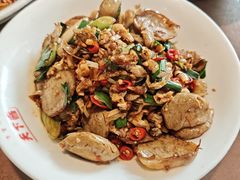 白辣椒炒捆鸡-天下客饭店(中山路店)