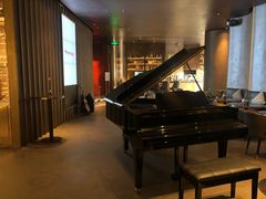 -wineapp葡萄酒餐吧(外滩金融中心店)