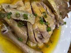 招牌土斩鸡-八张桌子(老店)