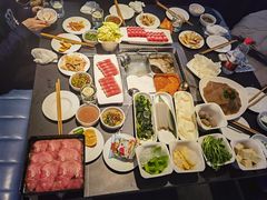 -海底捞火锅智慧餐厅(中骏世界城店)