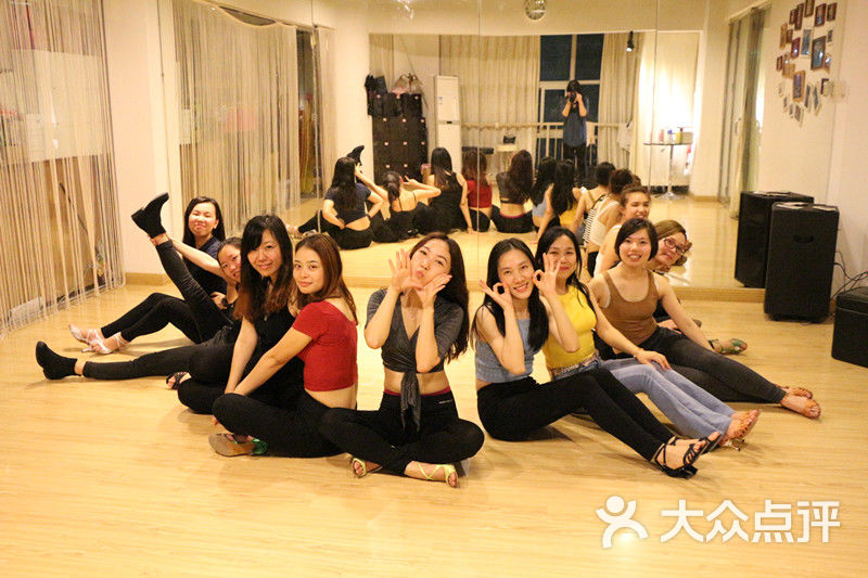 恋莎莎love salsa舞蹈健身会所(恋莎莎舞蹈吕厝店)教室图片 - 第6张