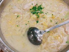脊骨炖酸菜-东北农家小院(定西路店)
