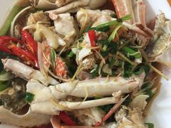 -班赞海鲜市场胖阿姨加工点