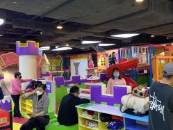 -宝贝渡口儿童游乐园(香炉礁山姆店)