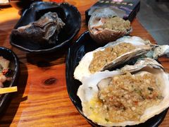 蒜蓉烤生蚝-丹东特色烤肉(学府路一部店)