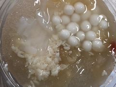 三鲜冰粉-蜗牛蛋烘糕