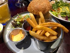 蒙大拿风味烧烤牛肉汉堡-bluefrog蓝蛙(悠唐购物中心店)