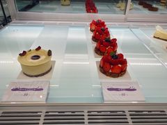 -潮一不贰·法式甜品·生日蛋糕·西式简餐(外滩店)