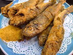 炸小黄花鱼-瑞杰烧烤店·24小时营业(山东路店)