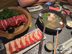 -三出山火锅(南京万象天地店)