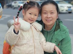 -艺年级儿童语言艺术中心(冉家坝爱融荟城店)