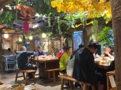 -城墙拐拐火锅(三峡广场黑金冠店)