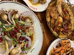 -老东镇啤酒屋海鲜加工·蒸汽海鲜·海鲜烧烤(台东店)