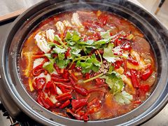 海鲜毛血旺-品海楼·大连海胆锅贴馆(东港店)