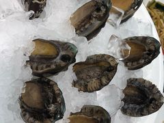 鲍鱼-福娣·金沙银贝海鲜火锅