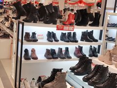 -云柏鞋业(十里堡店)