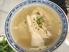 -鲁达面馆本帮风味(共康东路店)