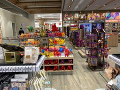 -王权免税店(普吉市区店)