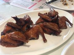 招牌灌汤乳鸽-有心德(麦地店)